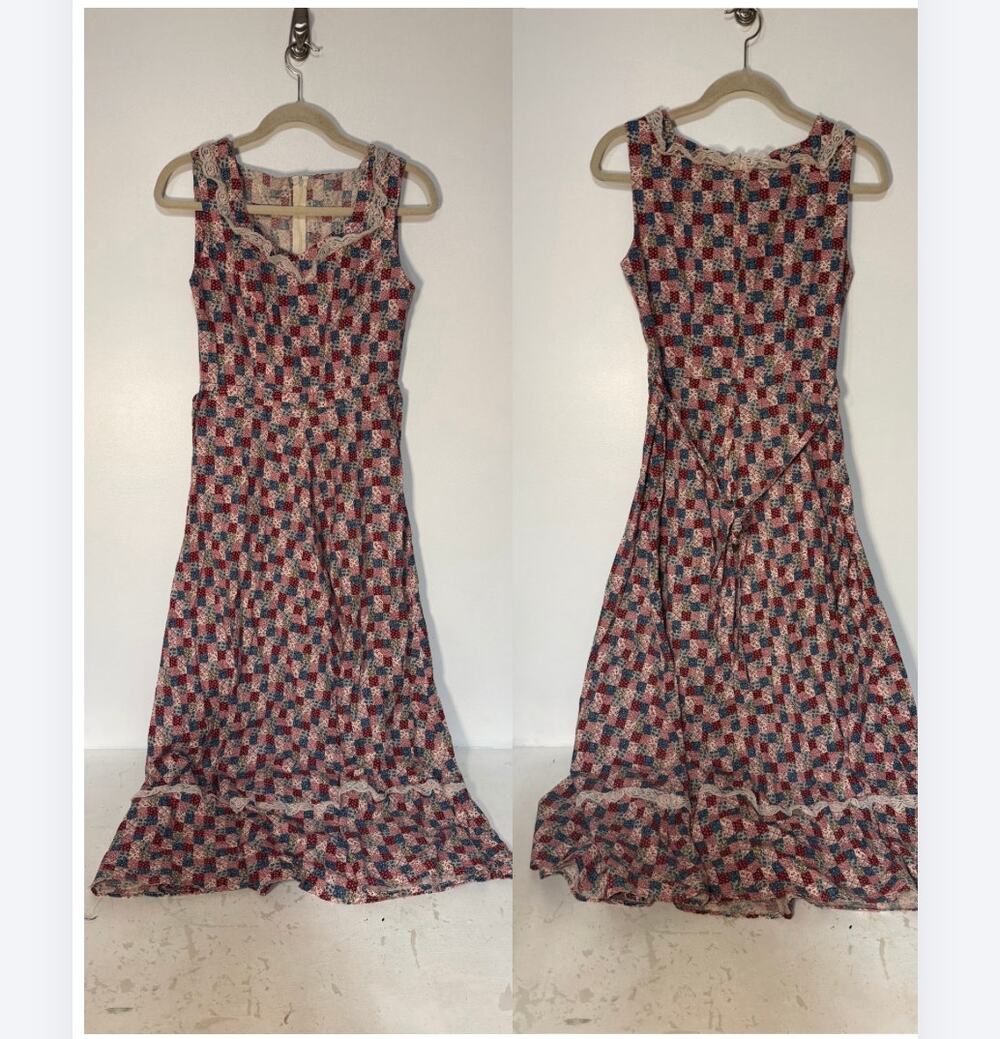 Vintage Handmade Prairie Dress Long Maxi Primitive Cottagecore Womens Small ?